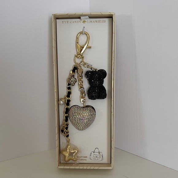 Eye Candy Accessories - ☀️Eye Candy Black Bear and Silver heart bag charm